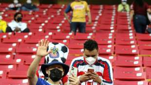 Rostock darf Heimspiel vor Zuschauern austragen