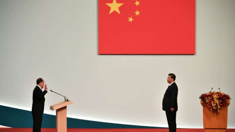 Xi rühmt Macaus Patriotismus bei Feiern zum Ende der Kolonialzeit