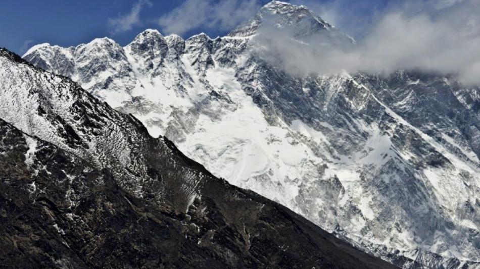 Indien: Polizistenpaar gefeuert - wegen angeblicher Mount-Everest-Besteigung