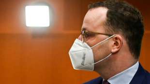 Spahn fordert sofort zusätzliche Corona-Eindämmungsmaßnahmen