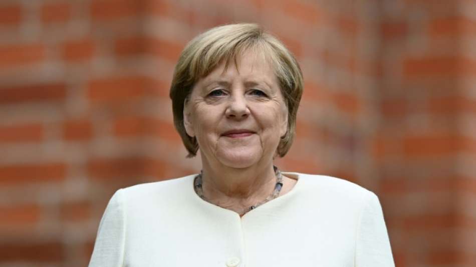 Merkel ermutigt Frauen zu Bewerbung um Spitzenposten in der CDU