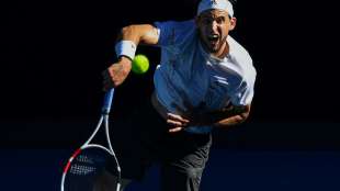 Thiem scheidet &uuml;berraschend in Melbourne aus - Karazew siegt weiter