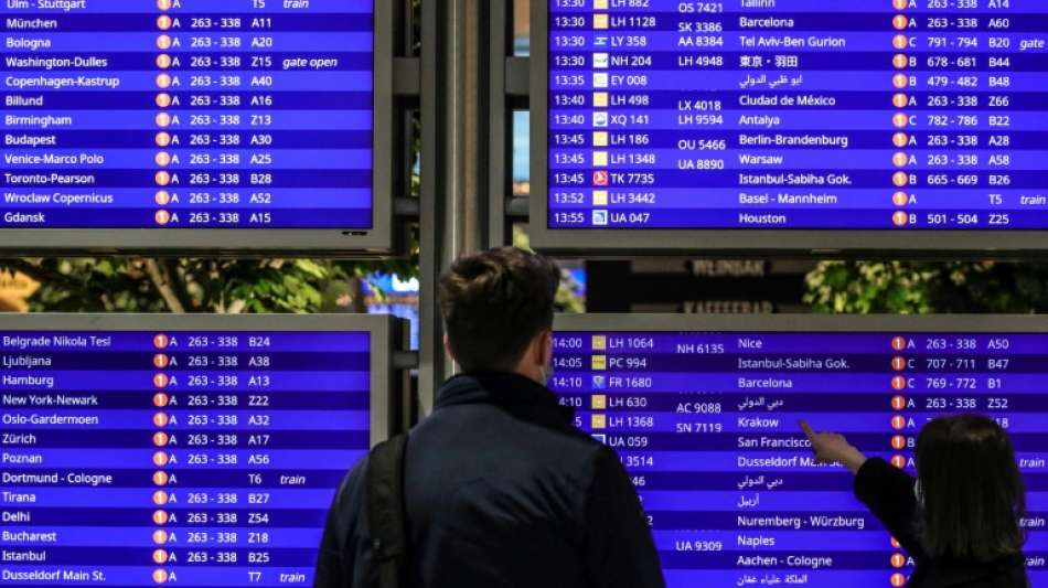 Luftfahrt-Bundesamt verhängt dutzende Bußgelder gegen Fluggesellschaften