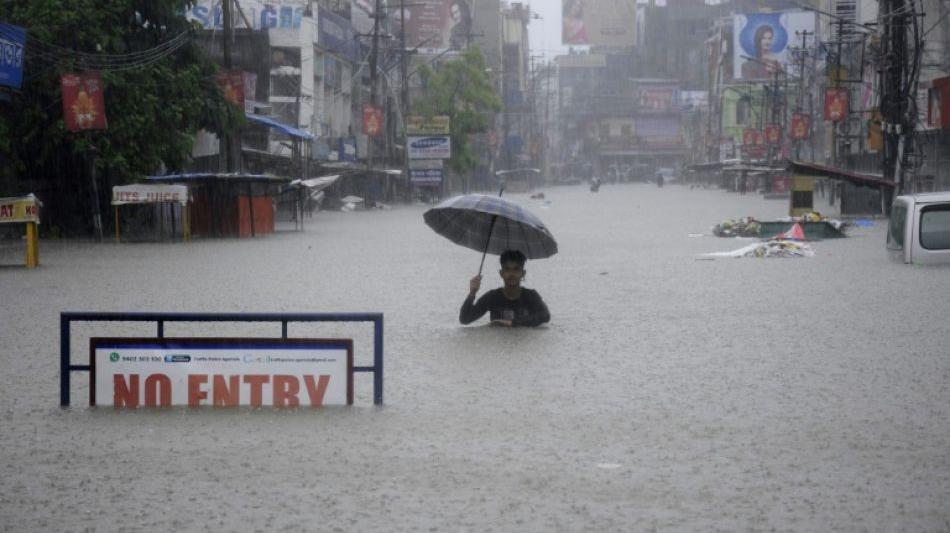 Indien: Mehr als 160 Todesopfer nach Monsunregen in Südasien