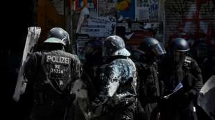 Erneute Auseinandersetzungen bei besetztem Haus in Berlin