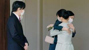 Japans Prinzessin Mako gibt b&uuml;rgerlicher Jugendliebe das Ja-Wort