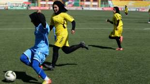 Kabul: Fu&szlig;ballerinnen vor Taliban-Terror-Bestien gerettet