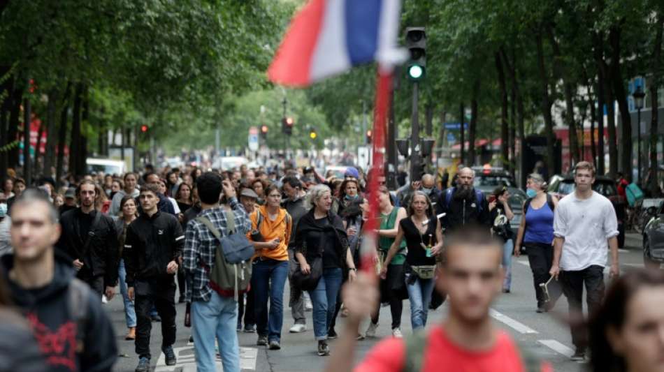 Frankreich und Griechenland: Proteste gegen Auflagen
