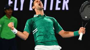 Angeschlagener Djokovic gewinnt dramatisches Match - Achtelfinale in Gefahr