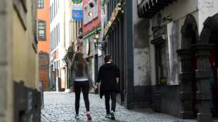 Stadt Köln hat Recht auf Informationen über private Unterkünfte