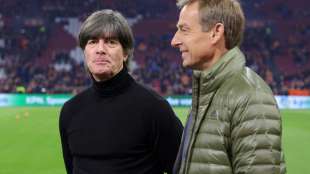 Klinsmann und Vogts finden Torwart-Diskussion positiv
