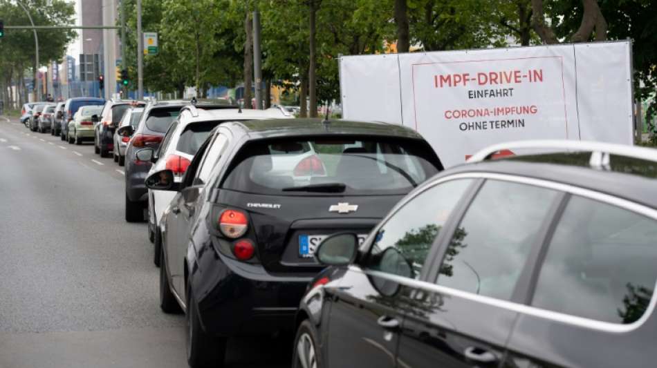 Bundesweite Sieben-Tage-Inzidenz steigt auf 11,4