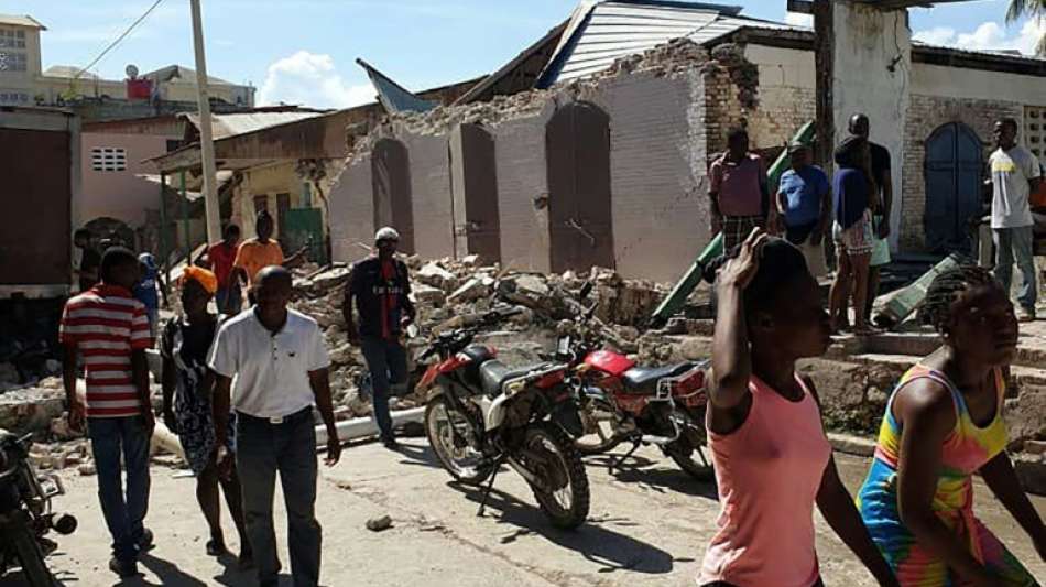 Mehr als 300 Tote bei Erdbeben in Haiti