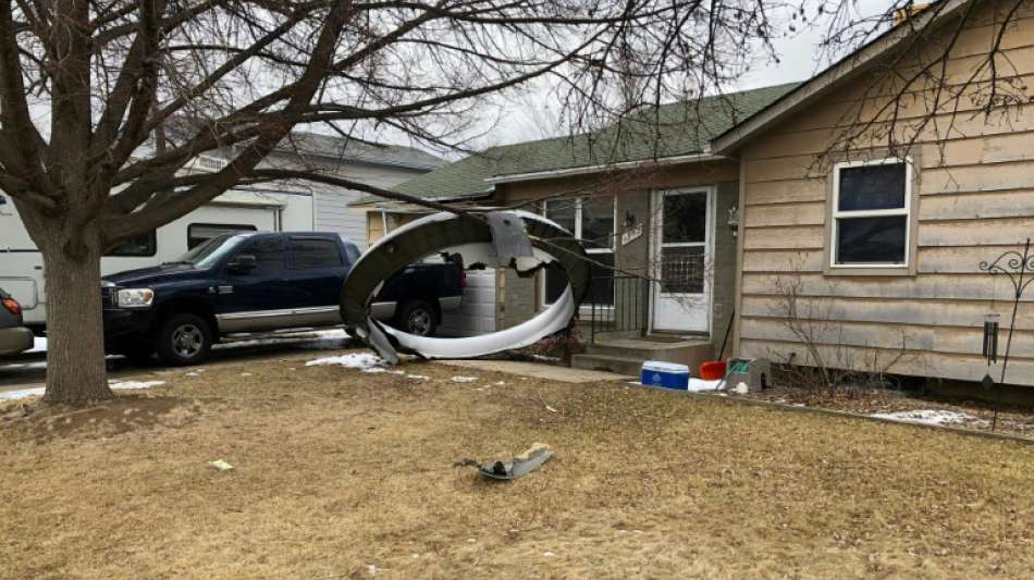 Nach Triebwerksbrand bleiben Boeing-Maschinen vom Typ 777 am Boden  