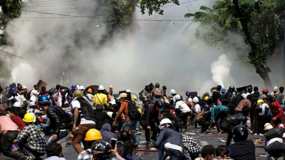 Wieder Proteste in Myanmar nach blutigstem Tag mit dutzenden Toten