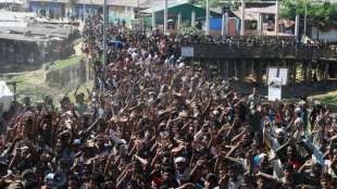 Rohingya-Fl&uuml;chtlinge verklagen Facebook auf 150 Milliarden Dollar Schadenersatz