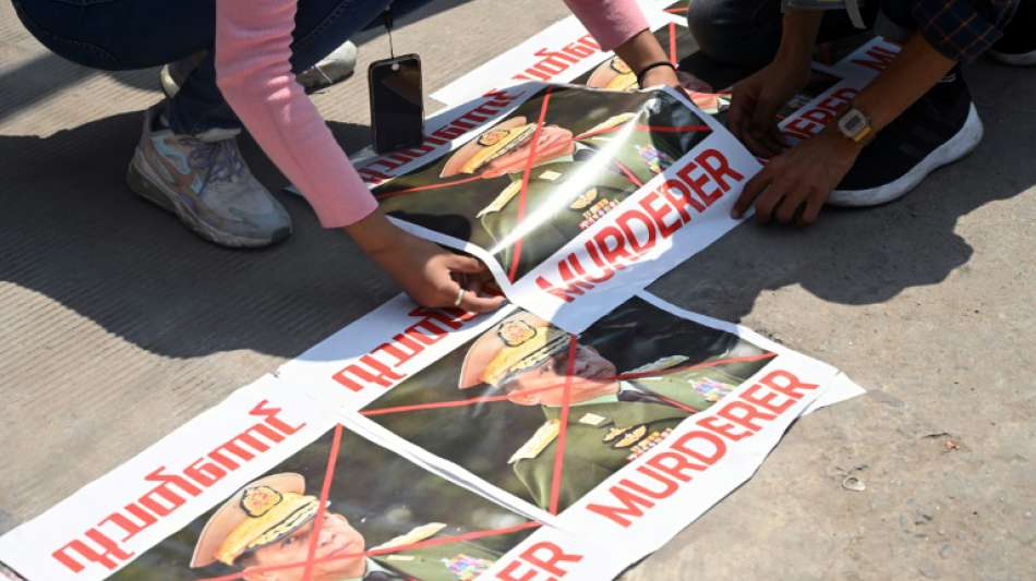 EU verh&auml;ngt nach Milit&auml;rputsch in Myanmar Sanktionen gegen Junta-Chef