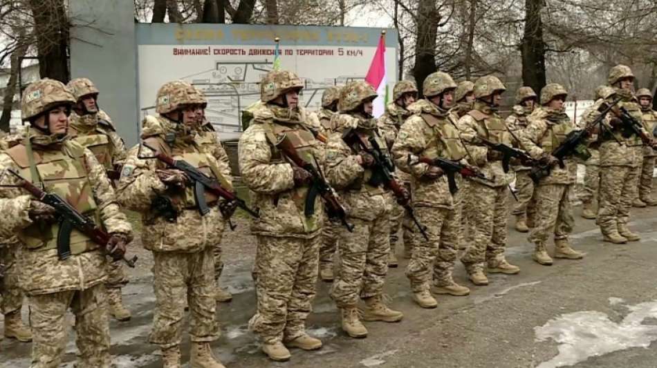 Kasachstans Diktator Tokajew besucht die Stadt Almaty