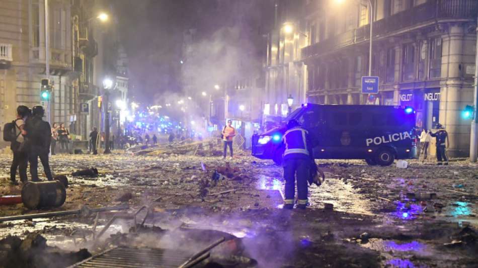 180 Verletzte bei gewaltsamen Protesten in Katalonien