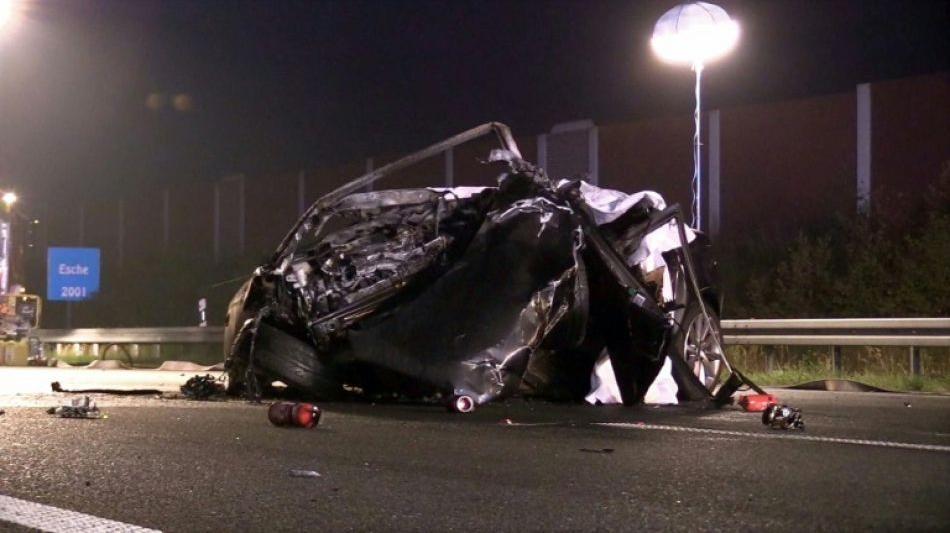 Vier Tote bei schwerem Verkehrsunfall auf der A4 bei K
