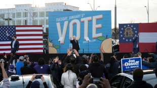 Wichtige Stichwahlen für US-Senat im Bundesstaat Georgia haben begonnen