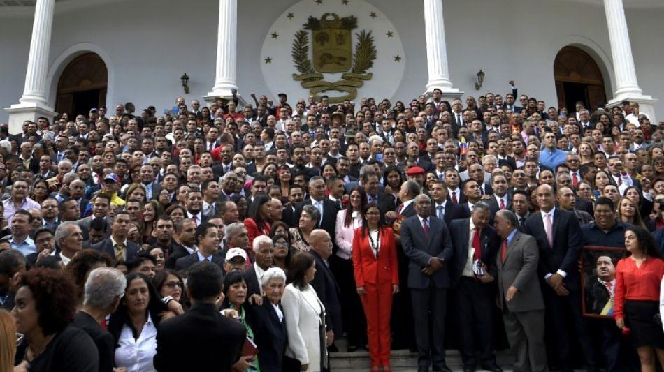 Venezuelas verfassunggebende Versammlung reißt Gesetzgebungsvollmachten an sich