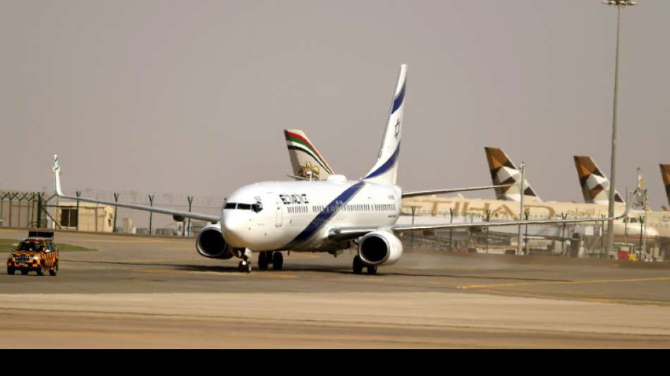 Erster Direktflug aus Israel in Vereinigten Arabischen Emiraten gelandet