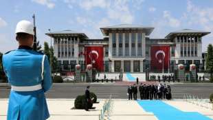 Erdogan spricht am f&uuml;nften Jahrestag des Putschversuchs von "Sieg der Demokratie"