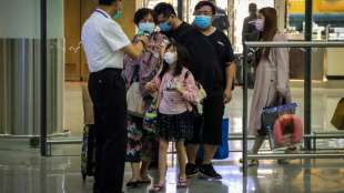 Hongkong gibt wegen Coronavirus-Krise Bargeld an Bürger aus