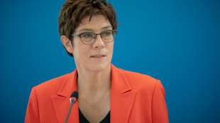 Kramp-Karrenbauer: US-Teilnahme an EU-Verteidigungsprojekt ist "Quantensprung"