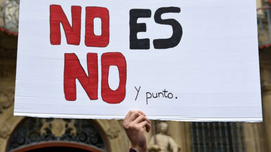 Aufruhr in Spanien nach Urteil zu Gruppenvergewaltigung von 14-Jähriger