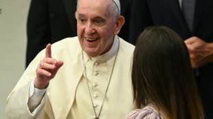 Papst: Wegen Darm-OP dachten einige Kardin&auml;le schon an Wahl eines Nachfolgers