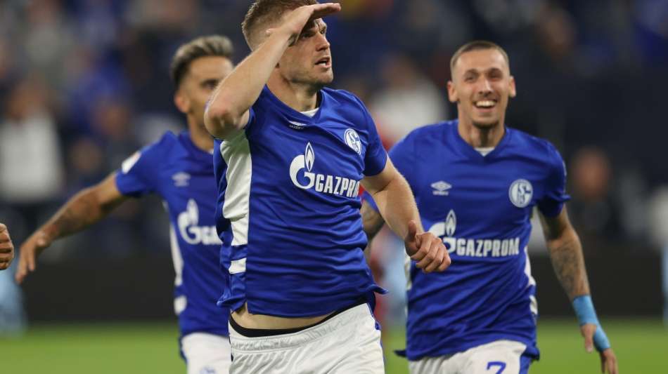 Dank Terodde: Schalke k&auml;mpft sich zum ersten Heimsieg - Grammozis atmet auf