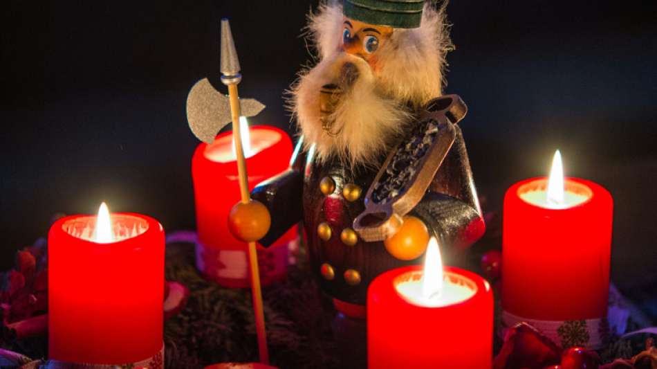Aufmerksame Nachbarin verhindert bei Brand von Adventskranz Schlimmeres