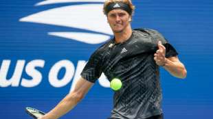 Konzentrierter Zverev sicher in Runde zwei