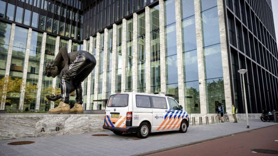 Verdächtige im Mordfall von Kriminalreporter de Vries bleiben in Haft