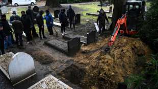 Experte: Regierungen für Fehlentscheidungen in Corona-Krise zur Rechenschaft ziehen