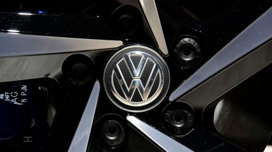 VW präsentiert neues Logo und Elektroauto ID.3 auf der Automobilausstellung