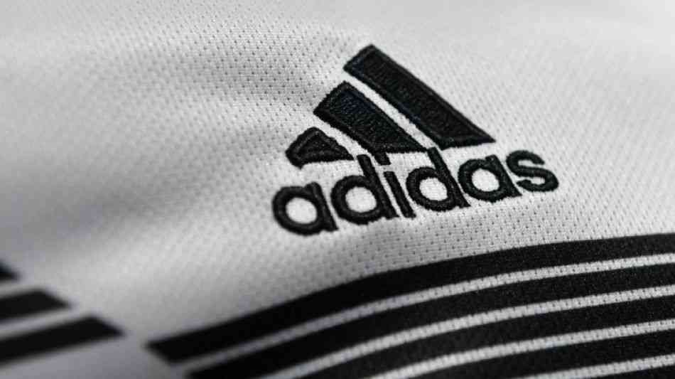 Adidas erwartet Produktionsengpässe - Erwartungen für 2019 heruntergeschraubt