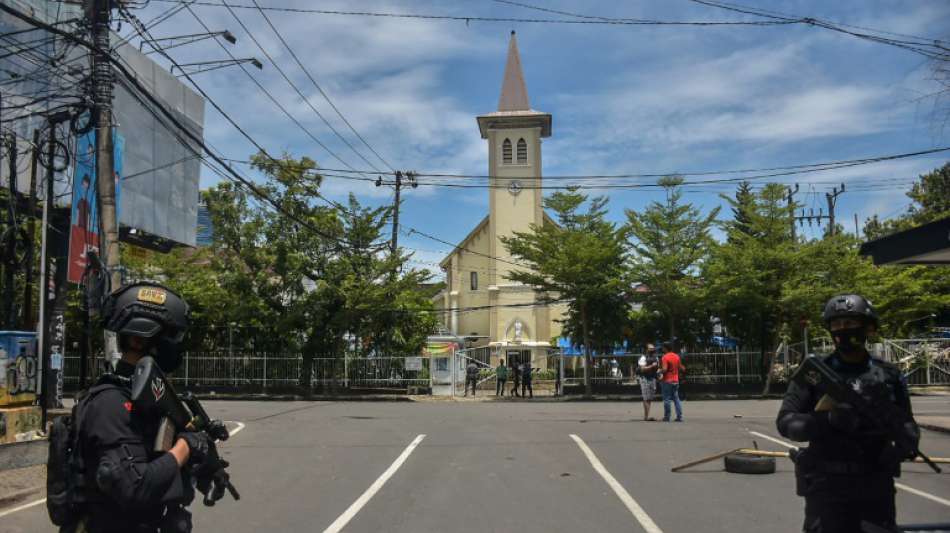 Verletzte bei mutma&szlig;lichem Bombenanschlag auf Kirche in Indonesien
