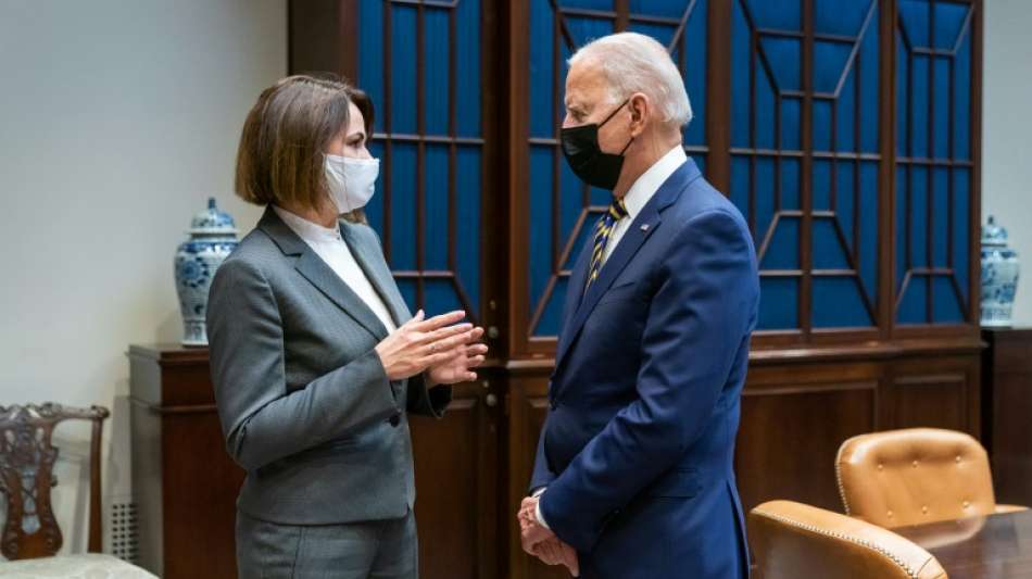 Biden sagt belarussischer Opposition bei Treffen im Wei&szlig;en Haus Unterst&uuml;tzung zu