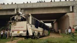 29 Tote bei Busunglück in Indien