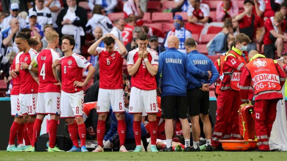 Dänischer Fußballer Eriksen nach Kollaps bei EM in stabilem Zustand