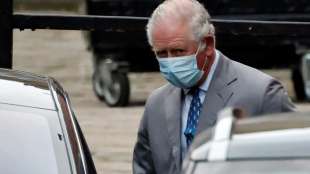 Prinz Charles besucht seinen Vater Philip in Londoner Krankenhaus