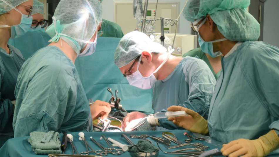 Bundestag stimmt klar für Entscheidungsregelung bei der Organspende