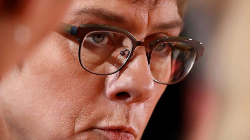 Kramp-Karrenbauer: London wird sich künftig stärker auf die Seite der USA stellen