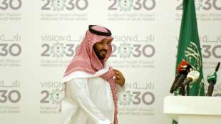 Drei Schauspieler in Riad auf offener Bühne niedergestochen