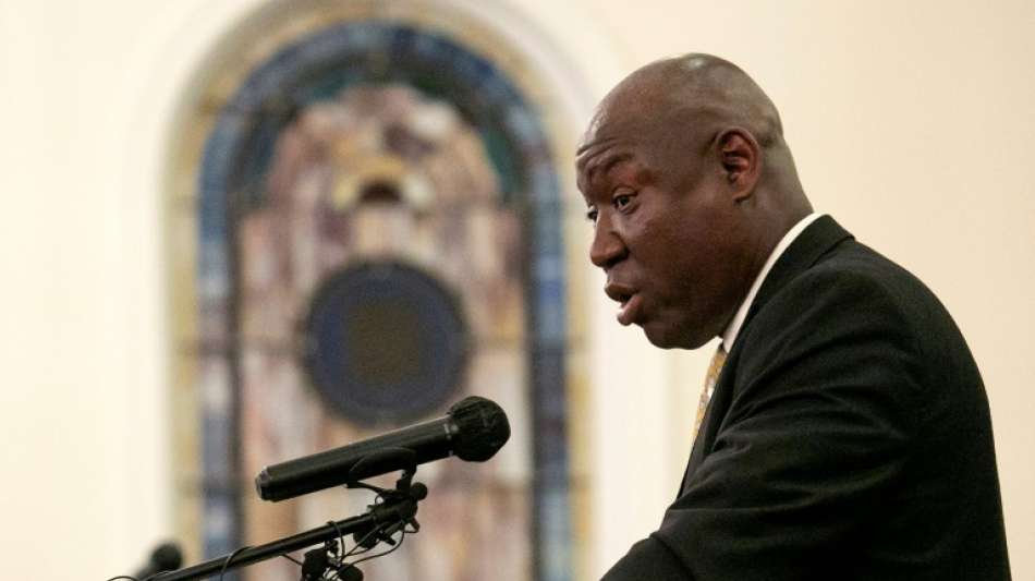 Proteste nach t&ouml;dlichen Sch&uuml;ssen von wei&szlig;em Polizisten auf Afroamerikaner in den USA