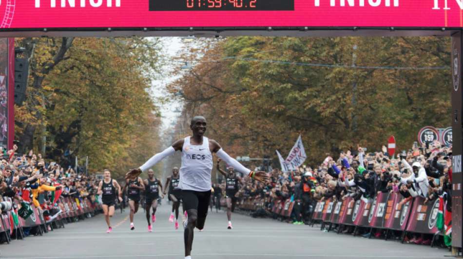 Kenianer Eliud Kipchoge läuft als erster Mensch Marathon unter zwei Stunden