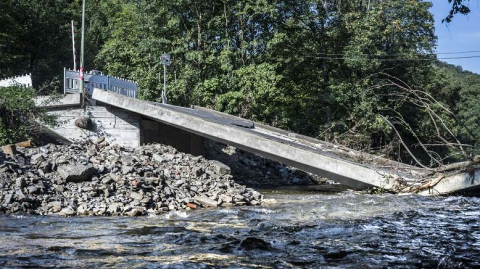 Nordrhein-Westfalen beginnt mit Wiederaufbauhilfe nach Hochwasserkatastrophe